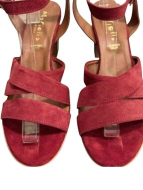 NEW! MARIELLA Made In Italy  Suede Strappy Sandals 8.